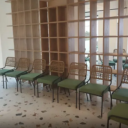 Mazoren Art Hotel